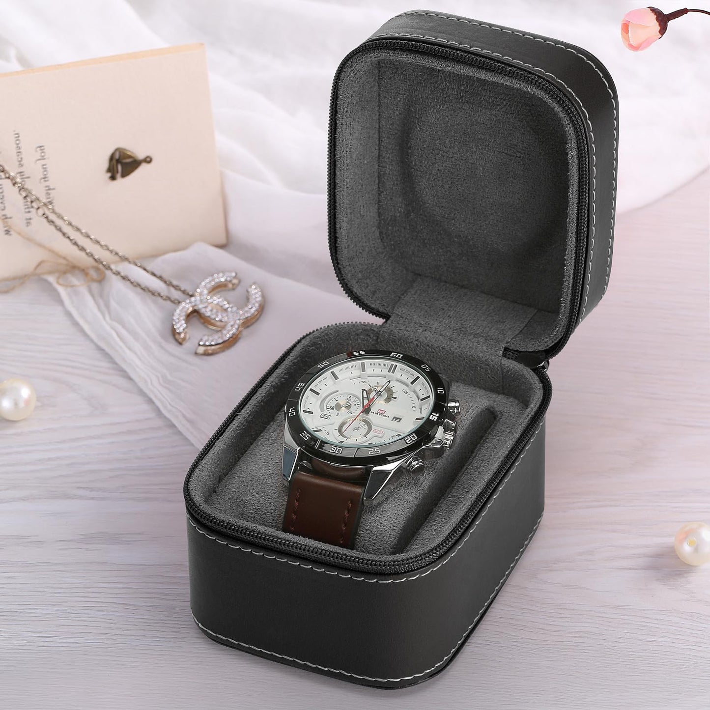 BAOPEND Single Watch Box, Small Watch Travel Cases for Men Women, Portable Zipper Wristwatches Storage Holder Boxes with Removable Pillow (Black)